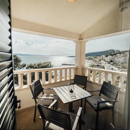 Lidija Apartment *