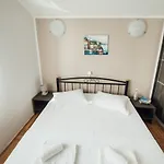 Lidija Appartamento Omiš