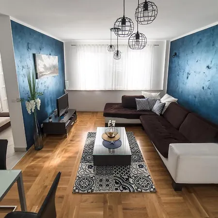 Apartamento Lidija *